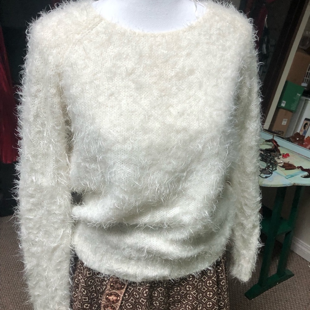 Rickis sweater